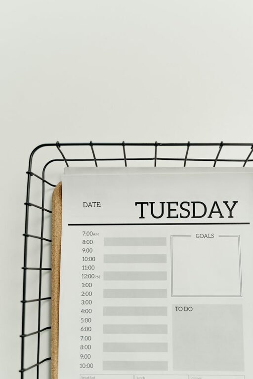 Jak efektywnie planować codzienny grafik, aby zwiększyć produktywność